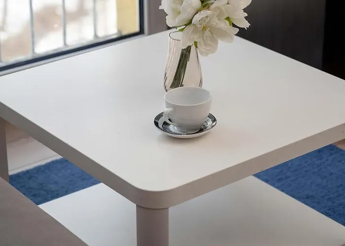 Functional With A View Of The In A Quiet Area Of By Renters Βρότσλαβ