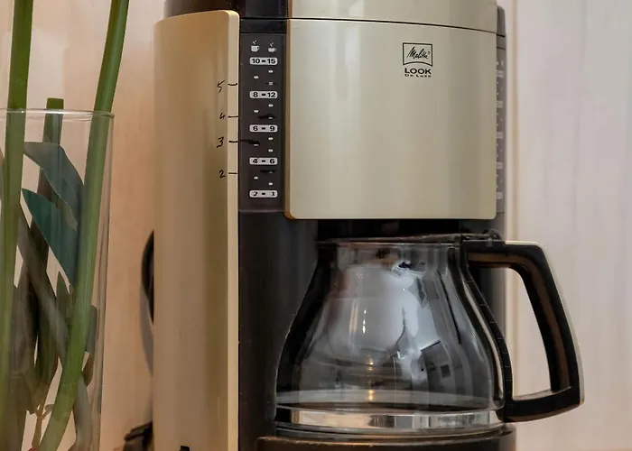 Functional With A View Of The In A Quiet Area Of By Renters Διαμέρισμα