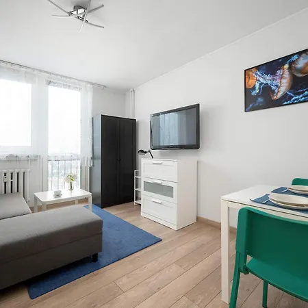 Apartament Functional With A View Of The In A Quiet Area Of By Renters *