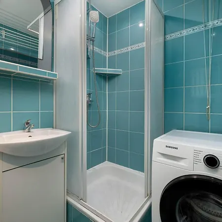 Apartament Functional With A View Of The In A Quiet Area Of By Renters
