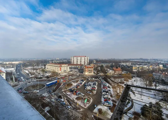 Apartament Functional With A View Of The In A Quiet Area Of By Renters Wrocław